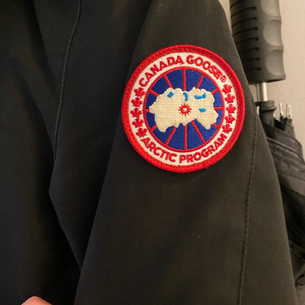 Canada Goose Down Winter Coat - image 2